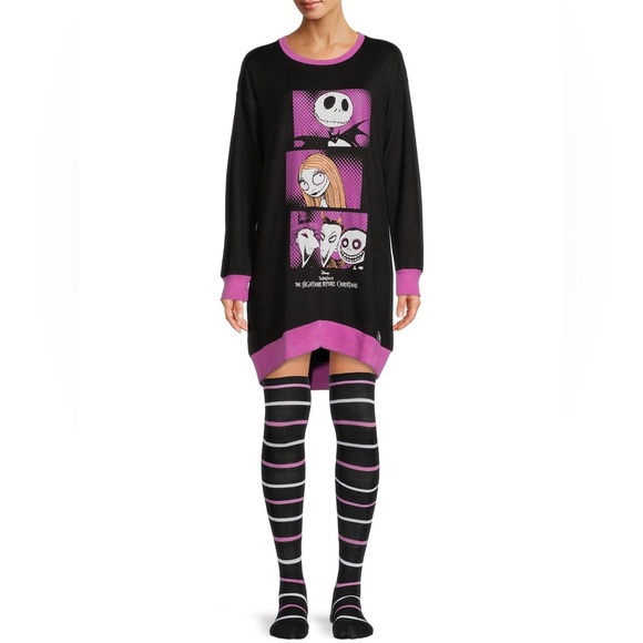 Disney Nightmare Before Christmas Sleep Set &Socks - Picture 1 of 4